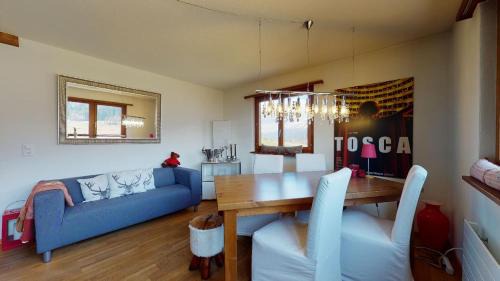 Madulain Apartment | Apartment Cuntainta