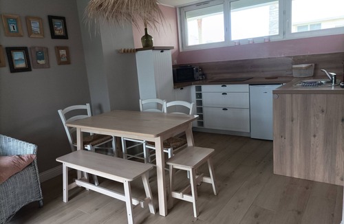 Equihen-Plage Apartment | Apartment "Détente sur la Côte d'Opale" 5 minutes from the beach