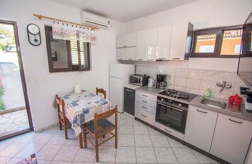 Dinjiska Apartment | Apartment Duba by the sea (121191-A2) - Dinjiska - island Pag