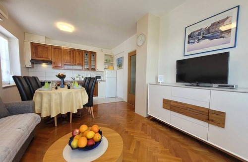 Sveti Anton Apartment | Apartment Danica with Balcony