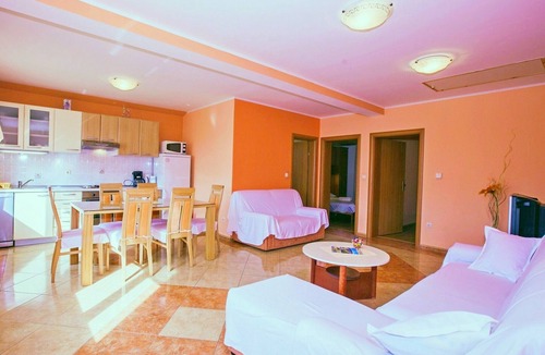 Lopar Apartment | Apartment Danijel, (15698), Lopar, hr