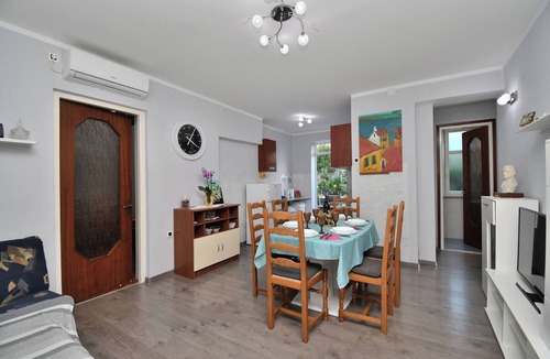 Icici Apartment | Apartment Darko (98101-A1) - Icici