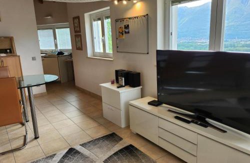 Riazzino Apartment | Apartment Das Cugnasco-Nest by Interhome