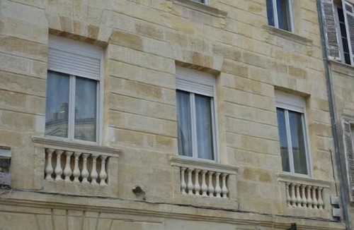 Grand Parc-Paul Doumer Apartment | Apartment-de la Course 1-Ensuite with Shower