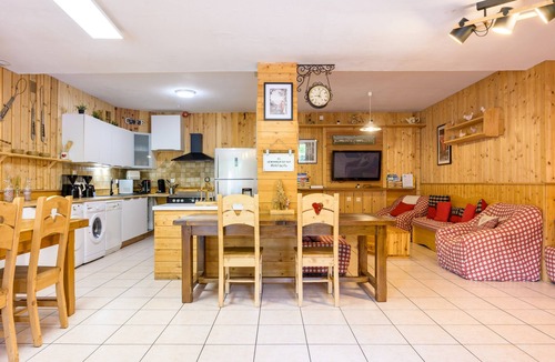 La Bresse Apartment | Apartment 'Des Sapins' with Mountain View, Private Terrace and Wi-Fi