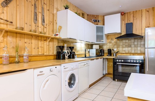 La Bresse Apartment | Apartment 'Des Sapins' with Mountain View, Private Terrace and Wi-Fi