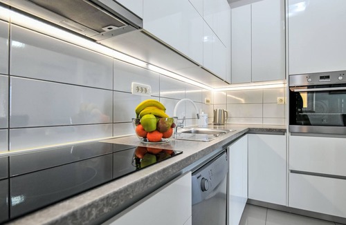 Donji Prolozac Apartment | Apartment Dijana by Interhome