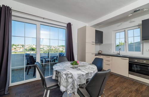 Rab Town Apartment | Apartment Dino (121411-A1) - Lopar - island Rab