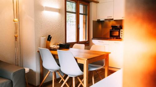 Blausee Apartment | Apartment Dita - Cozy Stay in Kandersteg