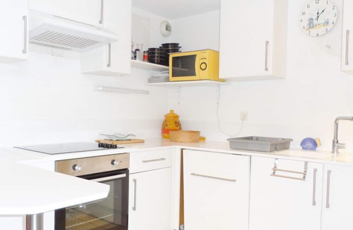 Port Guillaume Apartment | Apartment Dives-sur-Mer, 3 bedrooms, 8 persons