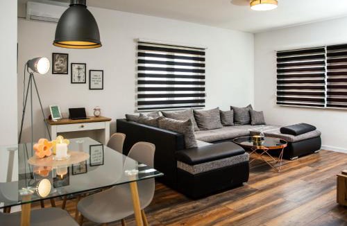 Donji Prolozac Apartment | Apartment Dogan by Interhome