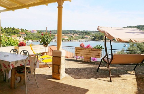 Lumbarda Apartment | Apartment Doma, (13127), Lumbarda, hr