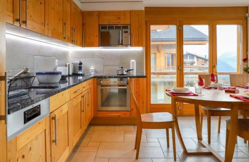 Saint-Pierre-de-Clages Apartment | Apartment Domaine des Reines C10 by Interhome