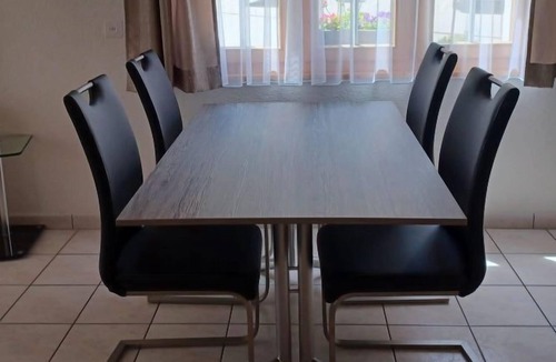 Saas Almagell Apartment | Apartment Dorfplatz in Saas-Almagell - 4 persons, 2 bedrooms