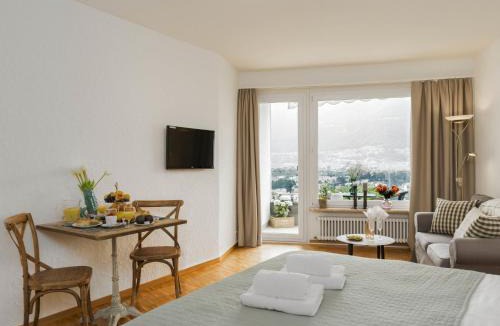 Ascona Apartment | Apartment Double Room Modern-11 by Interhome