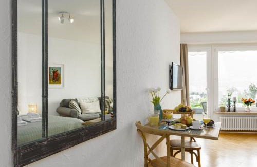 Ascona Apartment | Apartment Double Room Modern-11 by Interhome