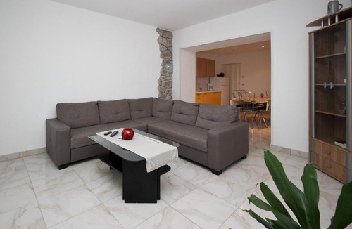 Silo Apartment | Apartment Dražen