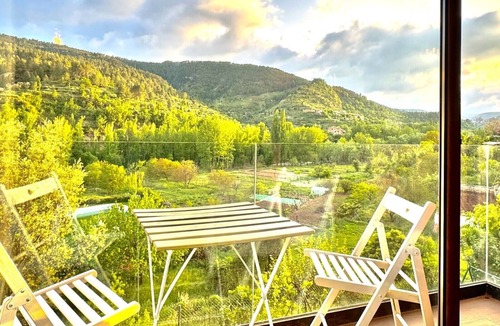 Olba House | Apartment 'Duende' with Mountain View, Balcony and Air Conditioning