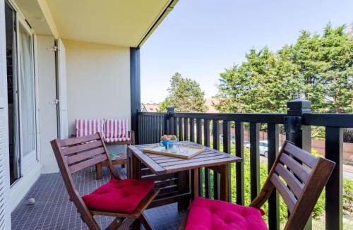 Benerville-sur-Mer Apartment | Apartment Eden Park-2 by Interhome