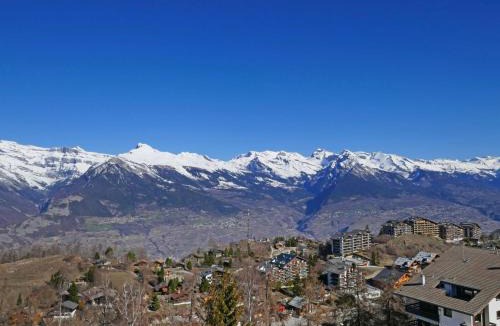 Saint-Pierre-de-Clages Apartment | Apartment Eden Roc 28 by Interhome