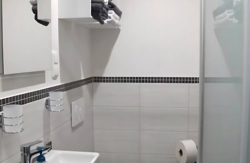 Angersbach Apartment | Apartment 'Eichenauer' with Shared Terrace, Wi-Fi and Air Conditioning