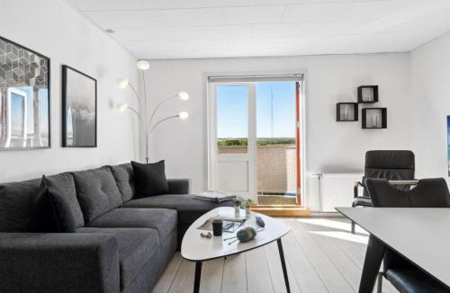 Gudhjem Apartment | Apartment Eicke - 400m from the sea by Interhome