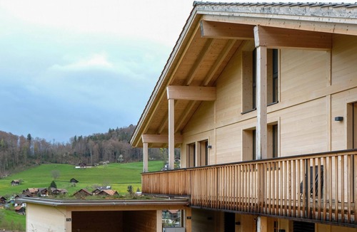 Faulensee Apartment | Apartment Eiger by Interhome