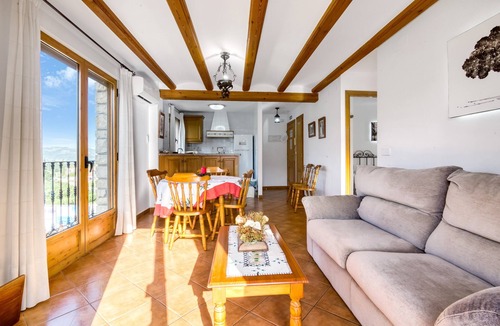 Orba Apartment | Apartment 'El Castellet' with Mountain View, Wi-Fi and Air Conditioning