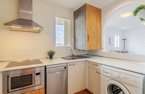 Hoya de los Patos Apartment | Apartment 'El Mirador' with Sea View, Wi-Fi and Air Conditioning