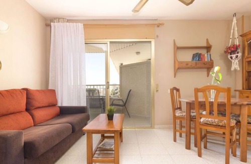 Cambrils Apartment | Apartment Els Espigons in Cambrils - 4 persons, 1 bedrooms