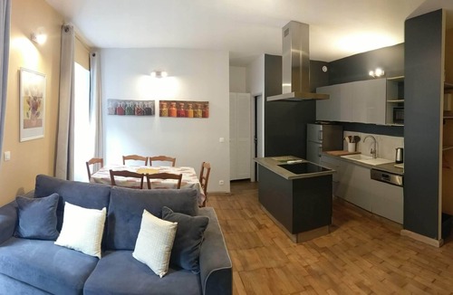 Eaux-Bonnes Apartment | Apartment-Ensuite with Bath-Romarin