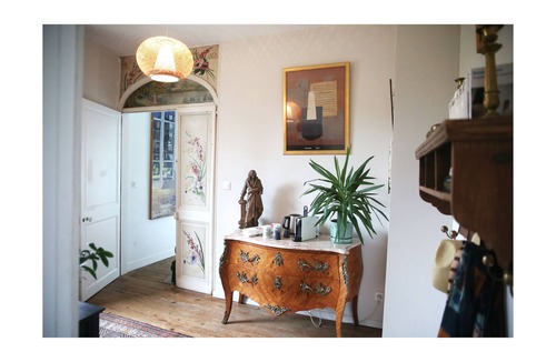 Maisnieres Apartment | Apartment-Ensuite-Garden view