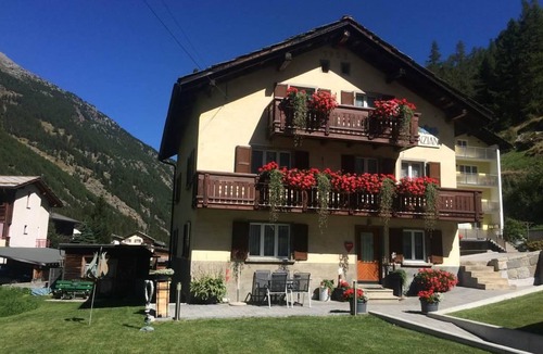 Saas Grund Apartment | Apartment Enzian by Interhome