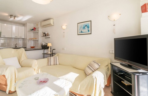 Cala Apartment | Apartment "Eolo" with Sea View, Wi-Fi, A/C & Terrace