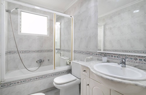 Elche Apartment | Apartment "Erick" close to City Centre with Wi-Fi