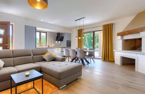 Orbanici Apartment | Apartment Eroa by Interhome
