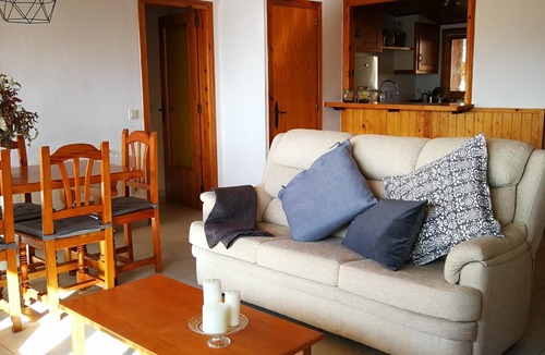 Bellver de Cerdanya Apartment | Apartment 3 rooms Fireplace, Views, Pet-Friendly & Dishwasher