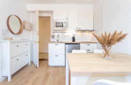 Torroella de Montgri Apartment | Apartment 'Apartamento Tamarindos 500' located 200 m from the beach