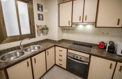 Collblanc y La Torrassa Apartment | Apartment for 6 people, equipped and confortable