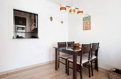La Cala de Mijas Apartment | Apartment 'La Caleta' with Private Terrace, Wi-Fi and Air Conditioning