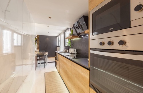 Vilanova I la Geltru Apartment | Apartment "Dulce y Acogedor" with Private Terrace & Wi-Fi