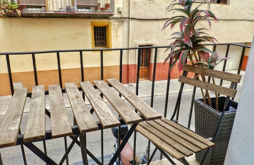Vinaros Apartment | Apartment Estrella de Mar close to the Beach with Terrace, Balcony & Wi-Fi