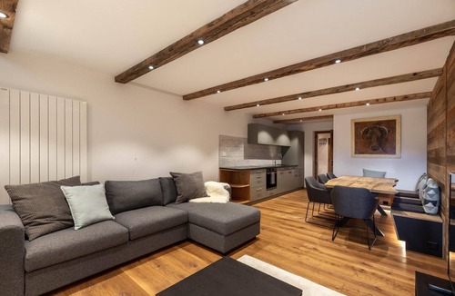 Lens Apartment | Apartment Etrier | Recently renovated | Crans-Montana