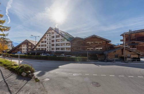 Lens Apartment | Apartment Etrier | Recently renovated | Crans-Montana