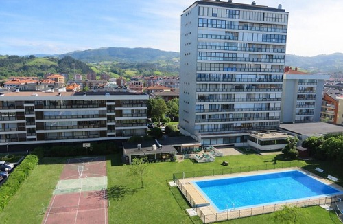 Zarautz Apartment | Apartment Euromar - Pool, tennis, beach and incredible view, by Egona