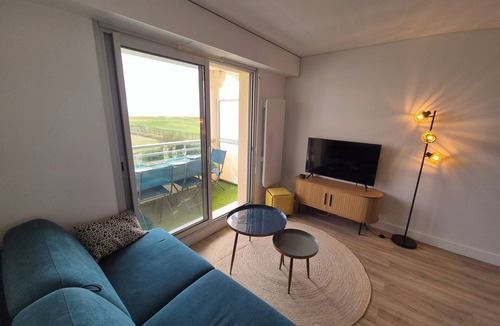 Saint-Jean-de-Monts Apartment | Apartment facing the sea, close to the golf course