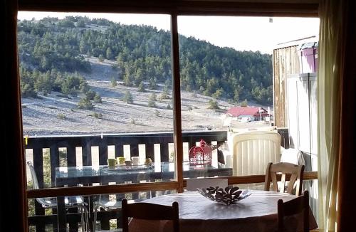 Greolieres les Neiges Apartment | Apartment Face Aux Pistes