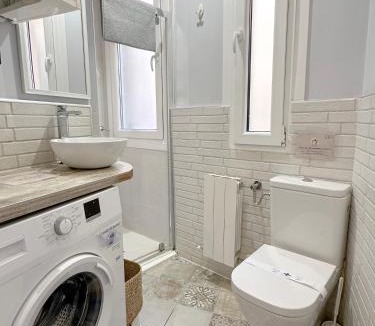 Portugalete Apartment | Apartment facing the Bizkaia Bridge, Bilbao
