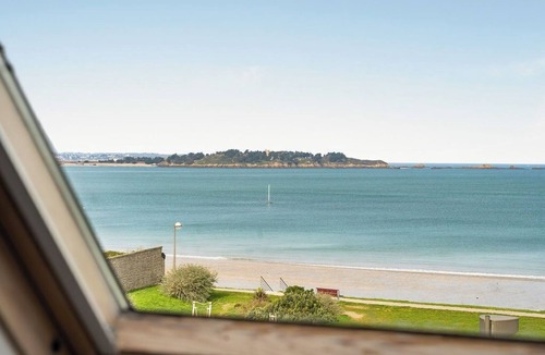 Lancieux Apartment | Apartment facing the sea and the splendid bay of Lancieux for 4 people