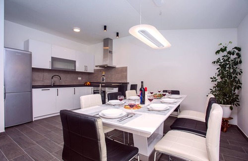 Gata Apartment | Apartment Family dream for 8 with private heated pool and jacuzzi!